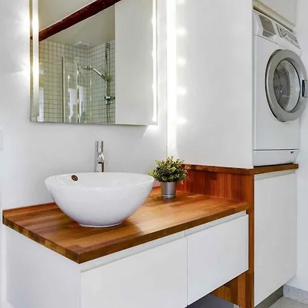 아파트 Penthouse In With Private Sun Terrace